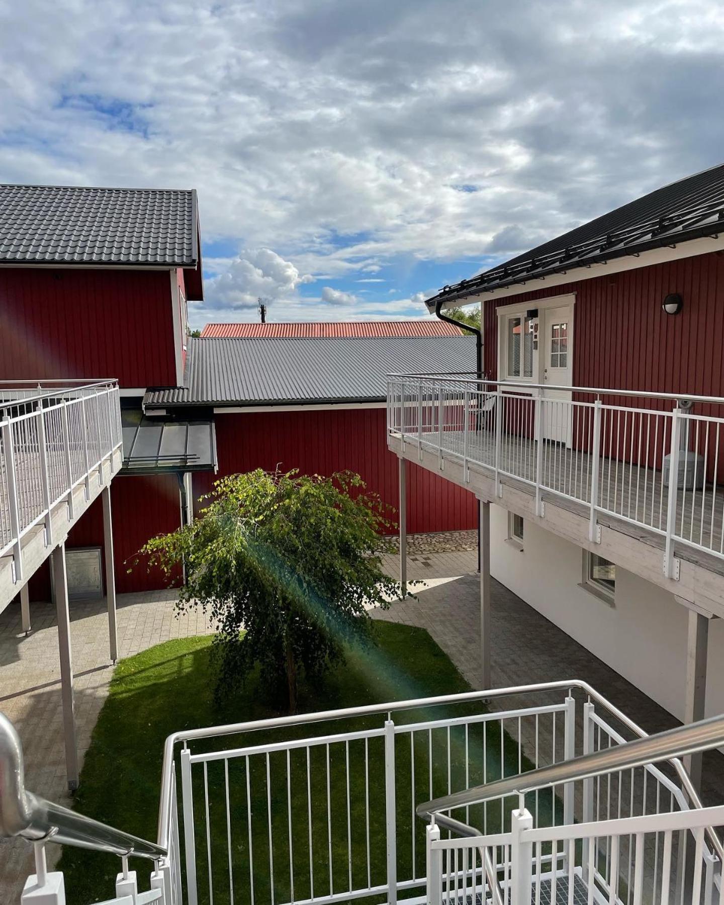 Land-Inn Motel Rosersberg Zewnętrze zdjęcie
